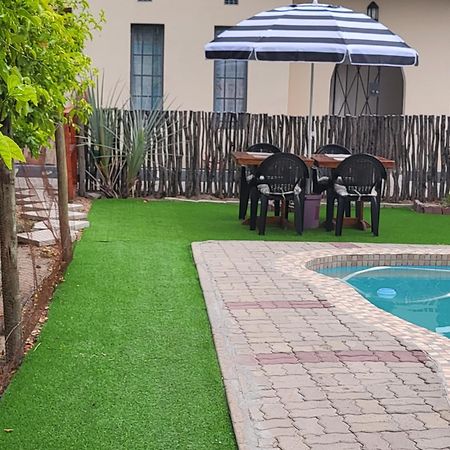 Maun Luxury Oasis Apartman Kültér fotó